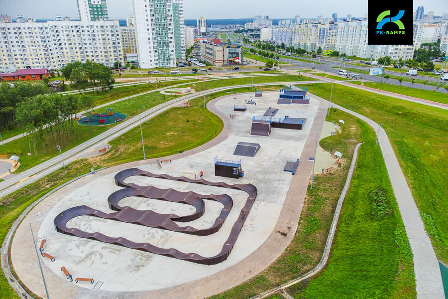 Hugo Chavez Park skatepark